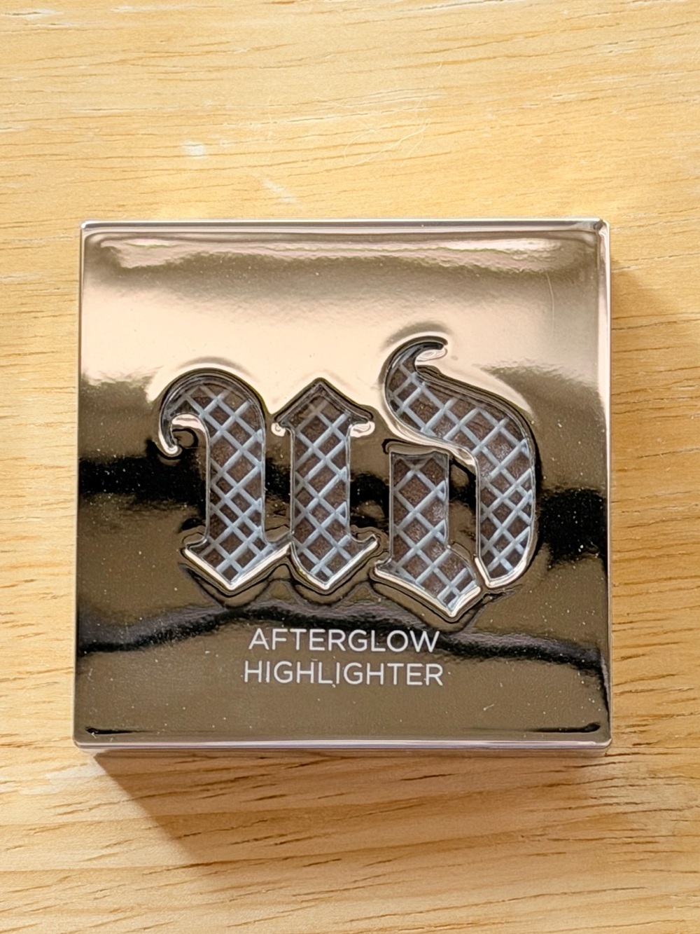 Urban Decay Afterglow 8-Hour Powder Highlighter Sin Full Size Champagne Glow